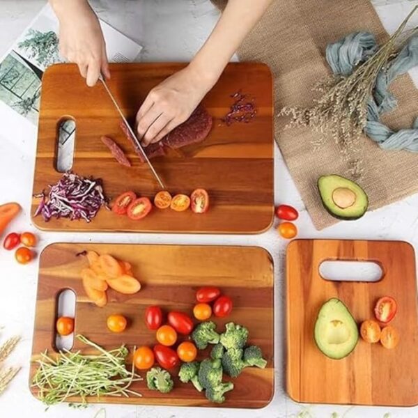 Handcrafted Sheesham wood chopping board for kitchen