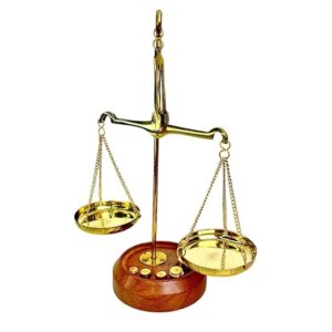 Vintage Brass Weighing Scale Showpiece Desk Décor